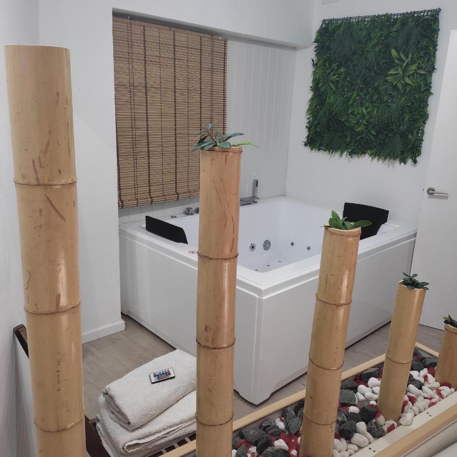 Exclusivo Apartamento Spa Privado Frente El Mar ミアミ・プラトーヤ エクステリア 写真